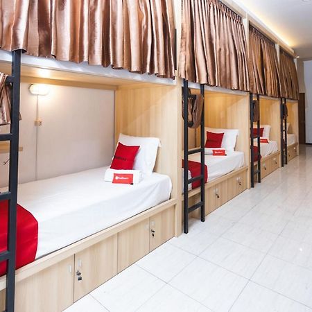 Reddoorz Hostel @ Malang City Center 2 Exteriör bild