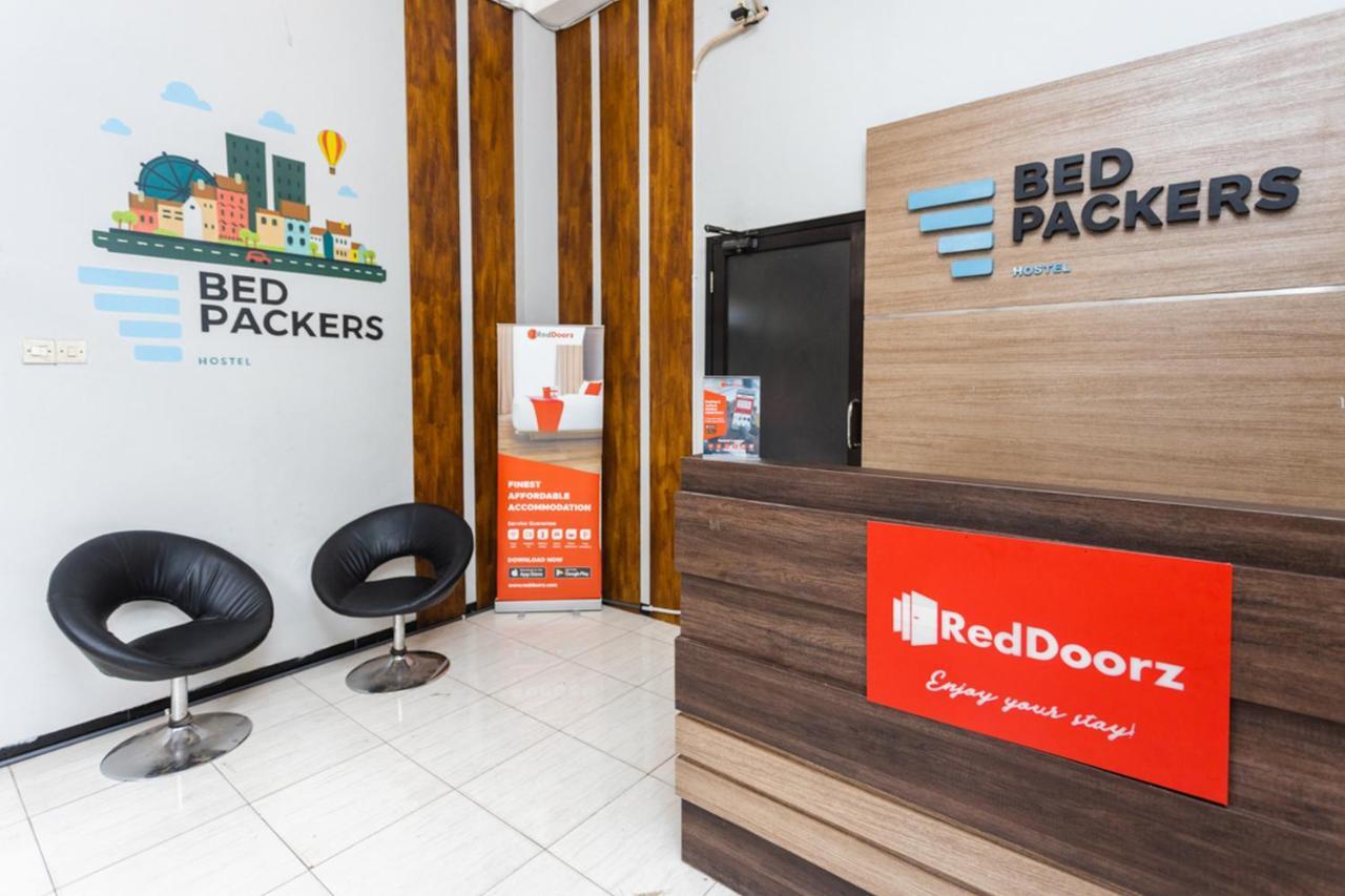 Reddoorz Hostel @ Malang City Center 2 Exteriör bild